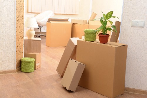 Local storage service for family belongings and moving needs in Merton